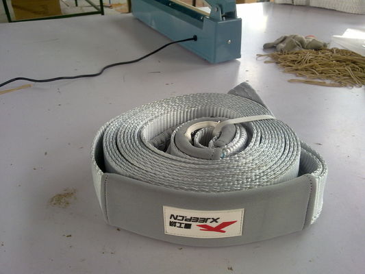 खरीदें व्यक्तिगत लोगो ट्रक रिकवरी स्ट्रैप विंच एक्सटेंशन स्ट्रैप MBS 8000 KG 75mm online manufacture