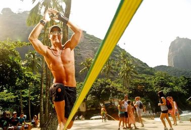 खरीदें अनुकूलित लोगो के साथ पॉलिएस्टर वेबबिंग Slackline चलने रस्सी पीला रंग online manufacture